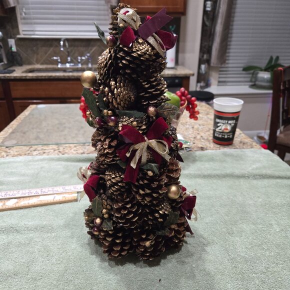 Pine Coned Tree - Picture 1 of 4